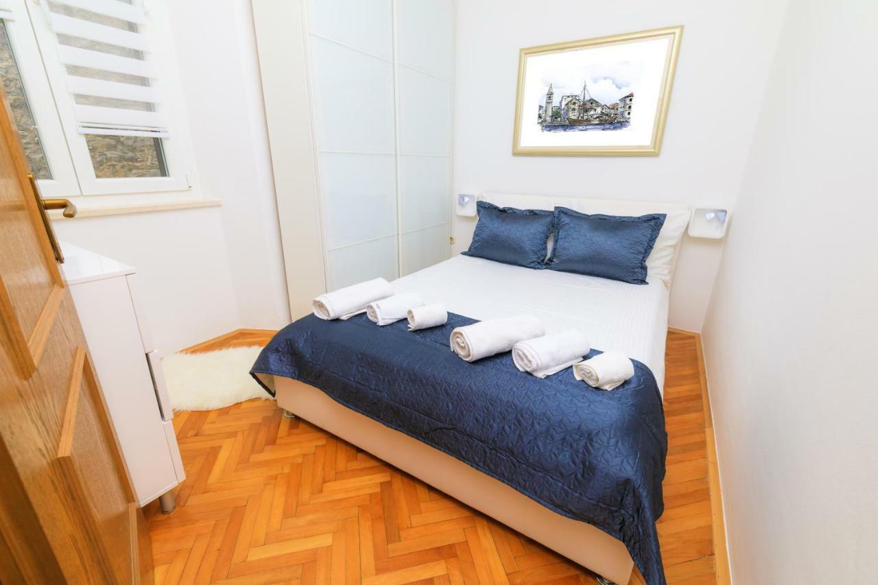 Kaštela Holiday Home Obrov מראה חיצוני תמונה