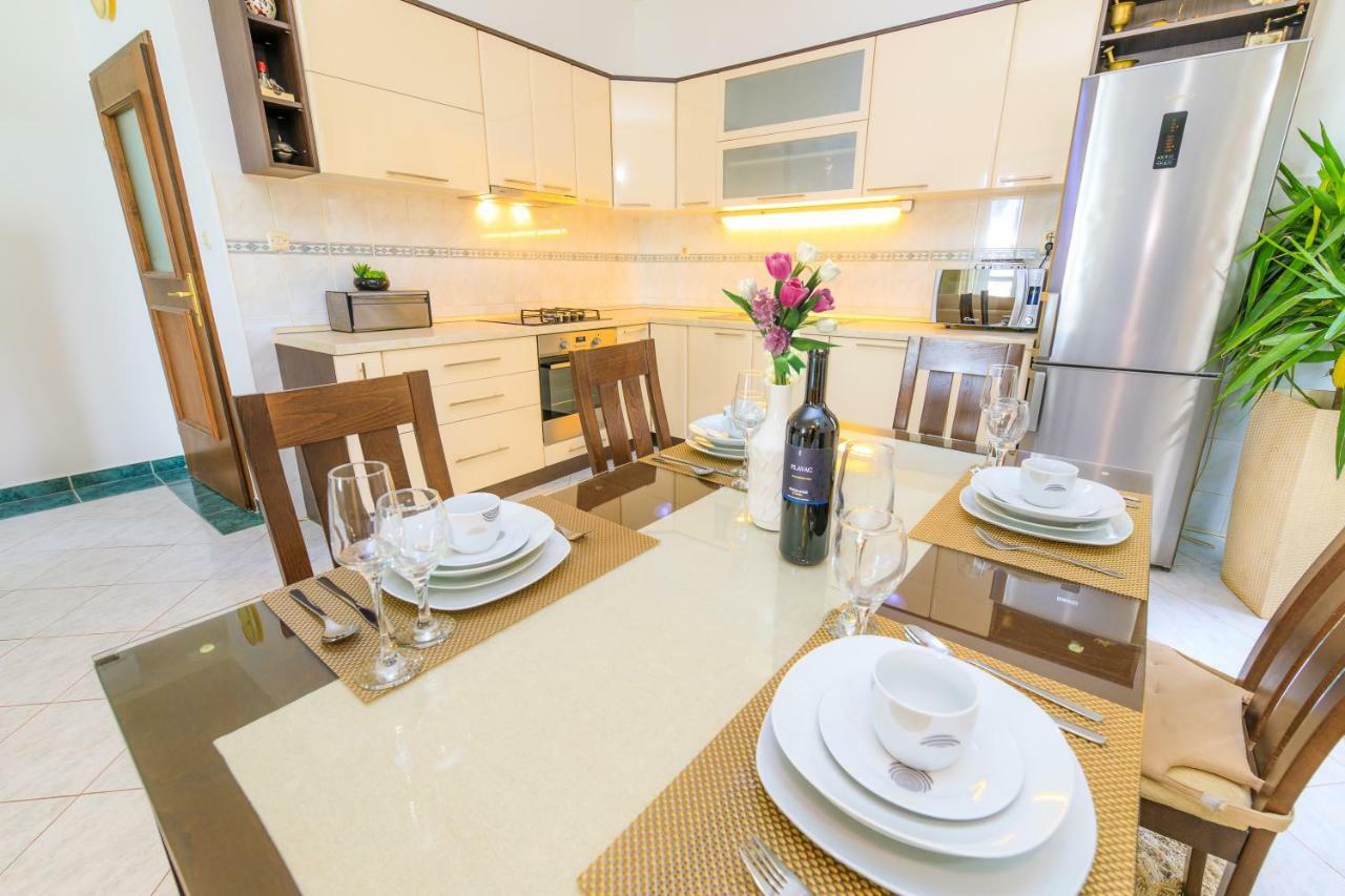 Kaštela Holiday Home Obrov מראה חיצוני תמונה
