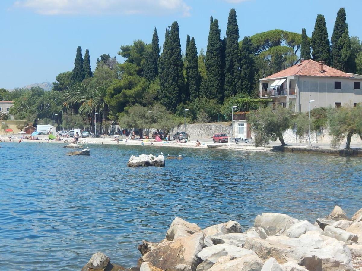 Kaštela Holiday Home Obrov מראה חיצוני תמונה
